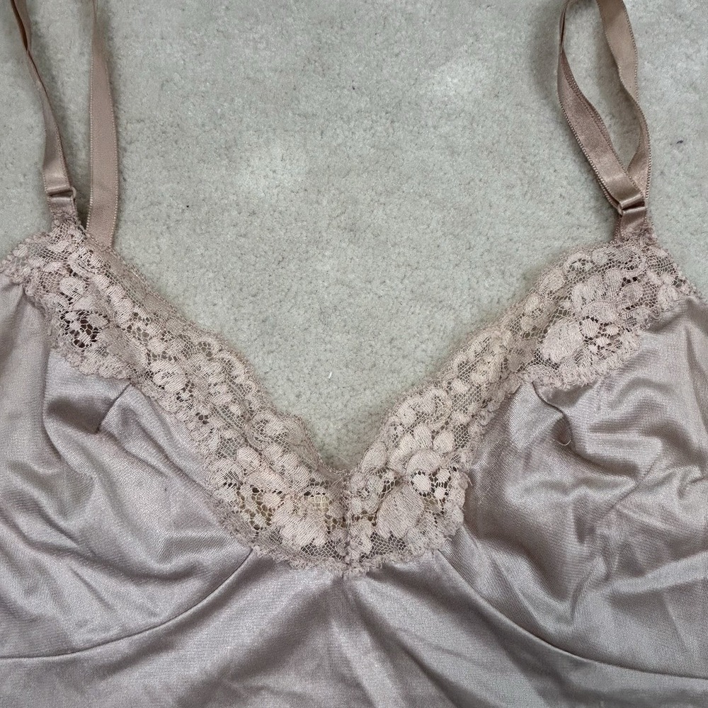 Vintage Vassarette Camisole Womens 34 Lace Nylon Lingerie USA 80s - Picture 3 of 8